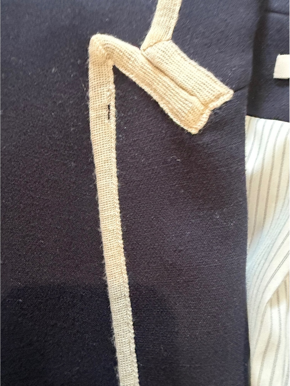 Veronica beard navy Edison blazer white trim sailor nautical style 10 *flawed* - Picture 3 of 6